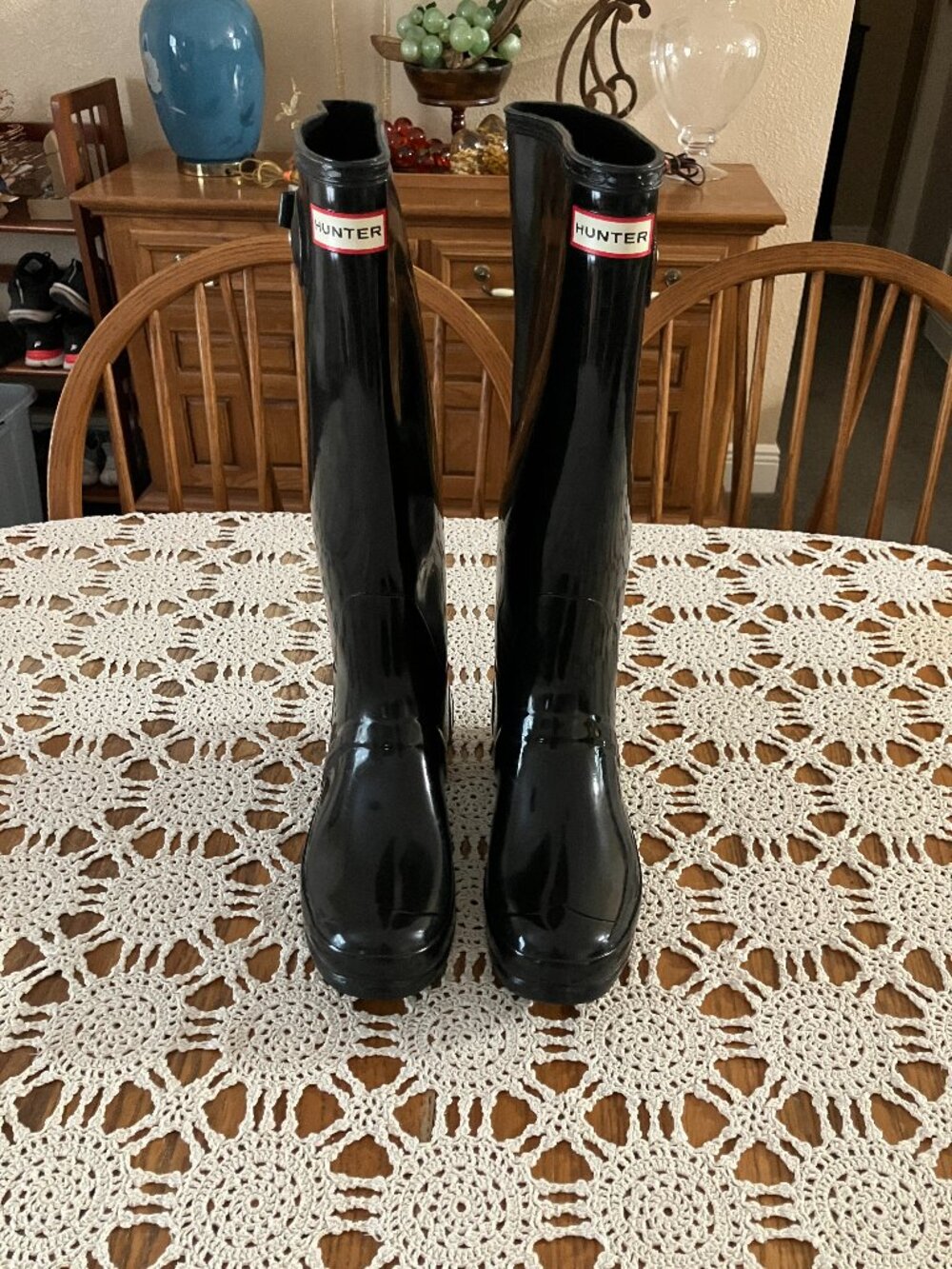 Women’s Sz. 10 Hunter Original Tall Black Gloss Rain Boots Black
